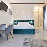 Luxury 