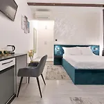 Luxury 