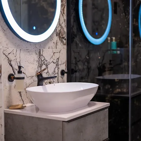 בית הארחה Luxury 