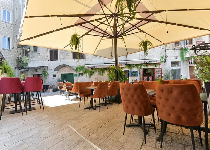 Luxury 